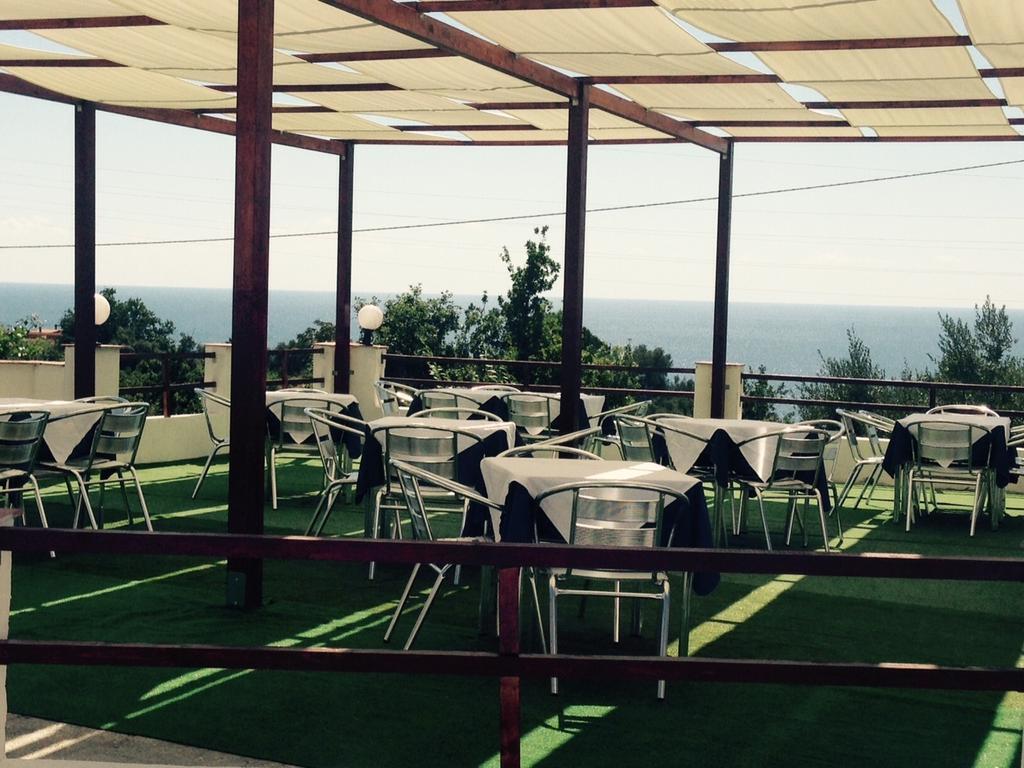 Hotel Diamond Residence Diamante Bagian luar foto
