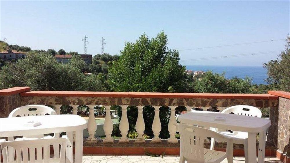 Hotel Diamond Residence Diamante Bagian luar foto