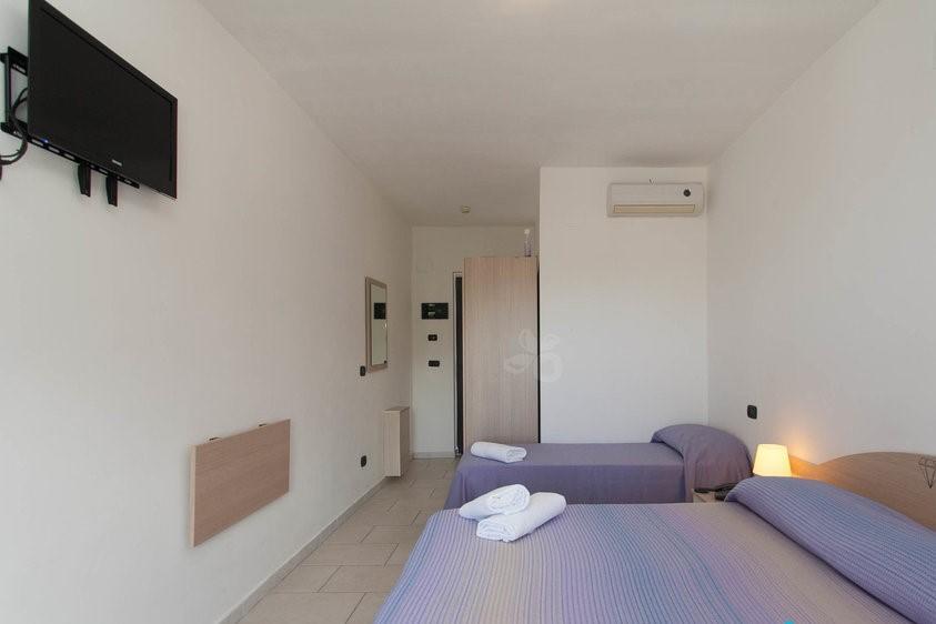 Hotel Diamond Residence Diamante Bagian luar foto