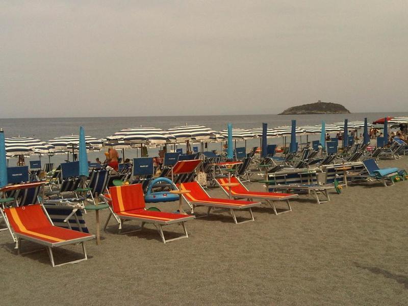 Hotel Diamond Residence Diamante Bagian luar foto