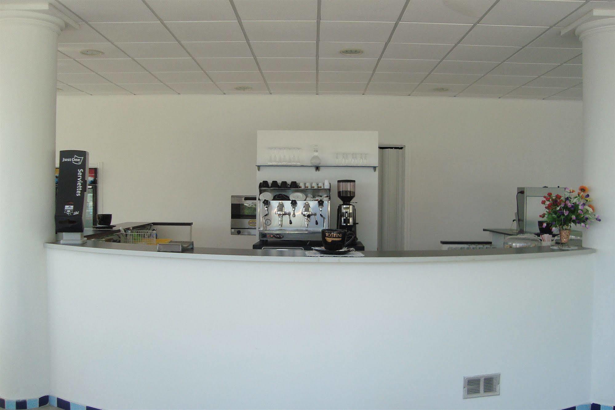 Hotel Diamond Residence Diamante Bagian luar foto
