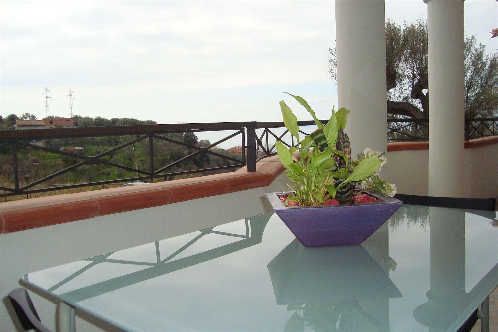 Hotel Diamond Residence Diamante Bagian luar foto