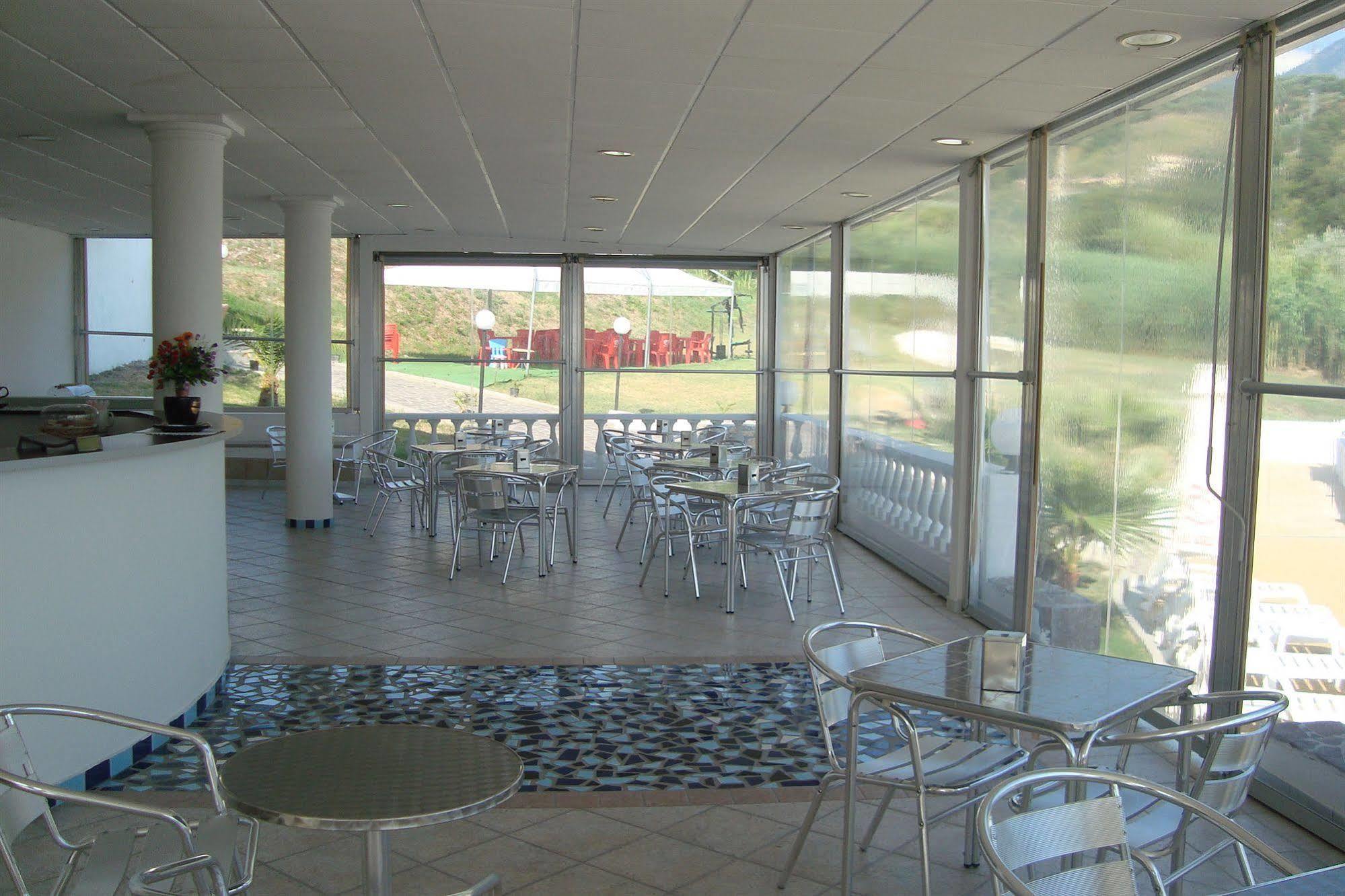 Hotel Diamond Residence Diamante Bagian luar foto